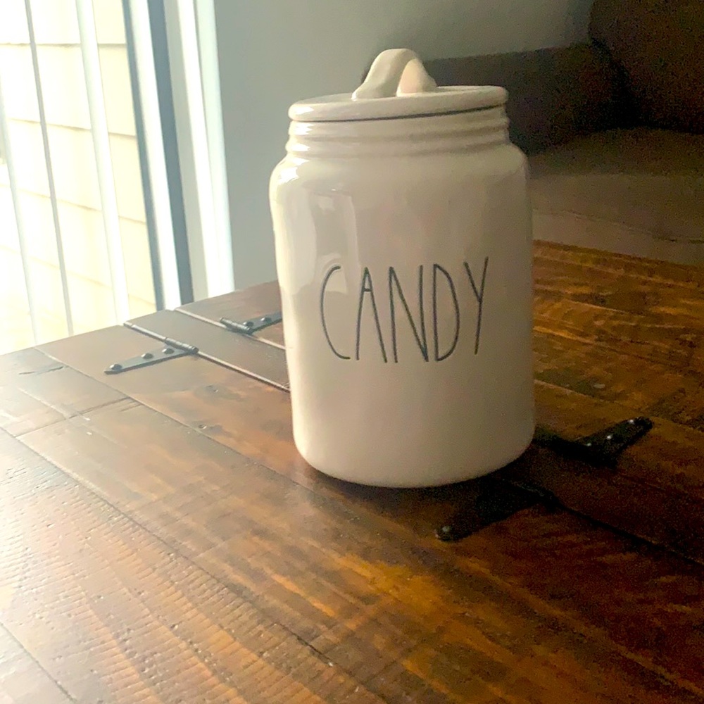 Rae Dunn Canister